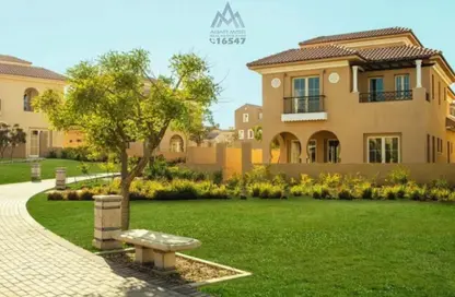 Townhouse - 5 Bedrooms - 4 Bathrooms for sale in Mountain View Hyde Park - 5th Settlement Compounds - The 5th Settlement - New Cairo City - Cairo