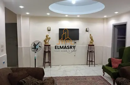 شقة - 3 غرف نوم - 2 حمامات للايجار في شارع شاهين - العجوزة - الجيزة