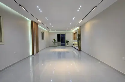 Apartment - 3 Bedrooms - 2 Bathrooms for sale in Gate 4 - Mena - Hadayek El Ahram - Giza