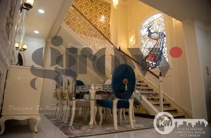 فيلا - 8 غرف نوم - 4 حمامات للبيع في أسيوط الجديدة - أسيوط