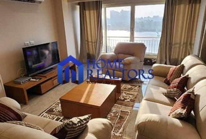 8020389 - Property Image 2