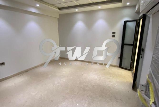 8444342 - Property Image 2