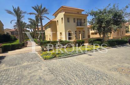 Villa - 3 Bedrooms - 5 Bathrooms for sale in Hyde Park - 5th Settlement Compounds - The 5th Settlement - New Cairo City - Cairo