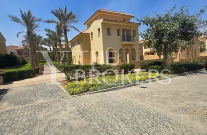 Villa - 3 Bedrooms - 5 Bathrooms for sale in Hyde Park - 5th Settlement Compounds - The 5th Settlement - New Cairo City - Cairo