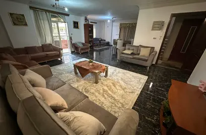 Apartment - 3 Bedrooms - 2 Bathrooms for rent in Al Nasr St. - El Laselky - New Maadi - Hay El Maadi - Cairo