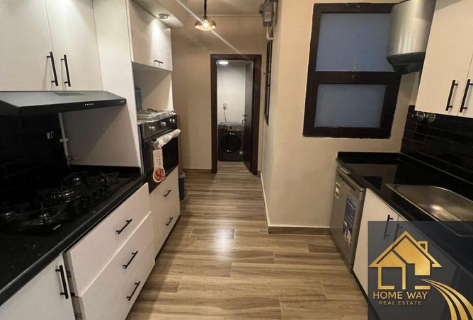 8233111 - Property Image 3