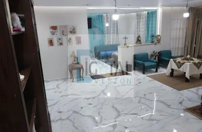 شقة - 3 غرف نوم - 2 حمامات للبيع في بارك سايد الشروق - معادى فيو - كمبوندات الشروق - مدينة الشروق - القاهرة