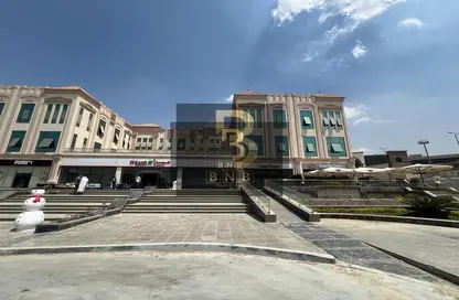 Office Space - Studio - 4 Bathrooms for rent in Mohamed Naguib Axis - North Investors Area - New Cairo City - Cairo