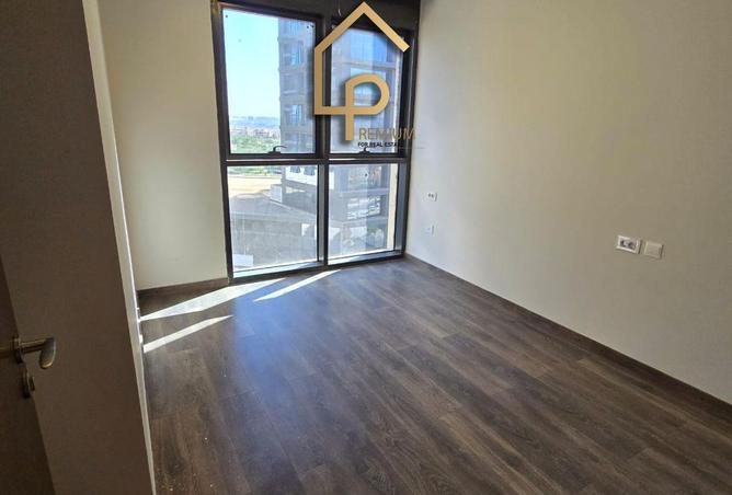 8186024 - Property Main Image