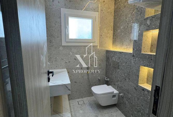 8256019 - Property Image 3