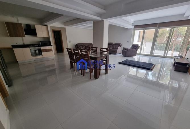 8390802 - Property Image 2