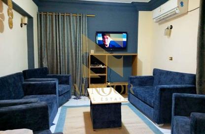 Apartment - 3 Bedrooms - 2 Bathrooms for rent in Al Hay Al Thalith St. - 3rd District - 6 October City - Giza