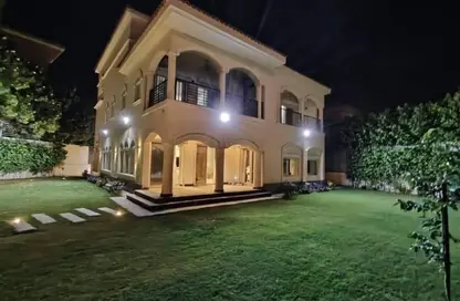 Villa - 5 Bedrooms - 5 Bathrooms for sale in Etapa - Sheikh Zayed Compounds - Sheikh Zayed City - Giza