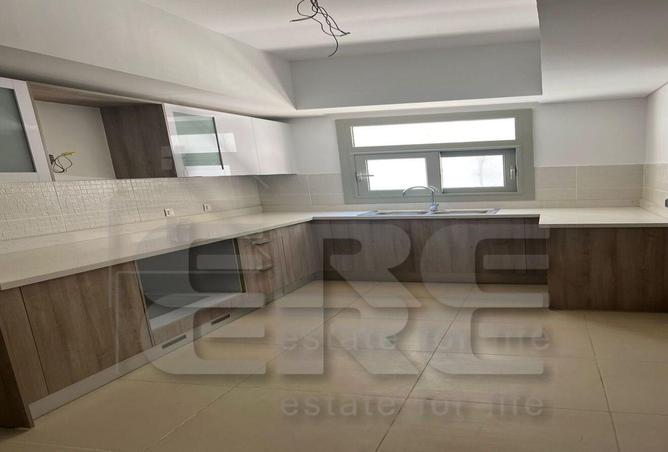 8414020 - Property Image 3