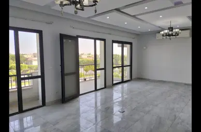 Apartment - 3 Bedrooms - 3 Bathrooms for rent in Westown - Sheikh Zayed Compounds - Sheikh Zayed City - Giza