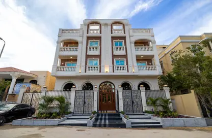 Apartment - 3 Bedrooms - 3 Bathrooms for sale in Al Shouyfat - 5th Settlement Compounds - The 5th Settlement - New Cairo City - Cairo