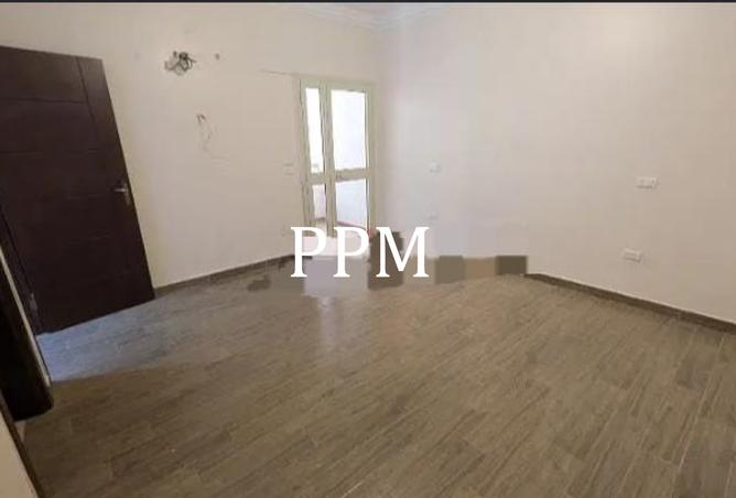 8409898 - Property Image 2