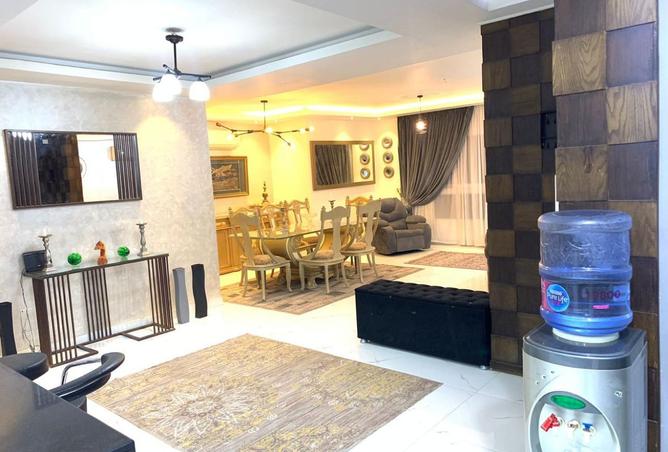 8039045 - Property Image 2