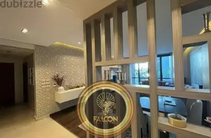 Apartment - 2 Bedrooms - 2 Bathrooms for sale in El Patio 7 - 5th Settlement Compounds - The 5th Settlement - New Cairo City - Cairo