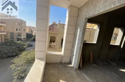 Apartment - 3 Bedrooms - 2 Bathrooms for sale in The 1st Settlement - New Cairo City - Cairo