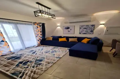 شاليه - غرفة نوم - 1 حمام للايجار في مراسي - سيدي عبد الرحمن - الساحل الشمالي