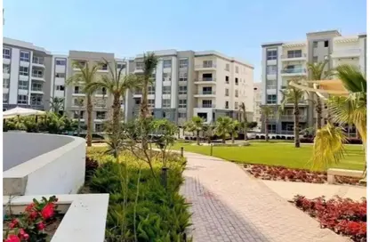 Apartment - 2 Bedrooms - 2 Bathrooms for sale in Hyde Park - 5th Settlement Compounds - The 5th Settlement - New Cairo City - Cairo