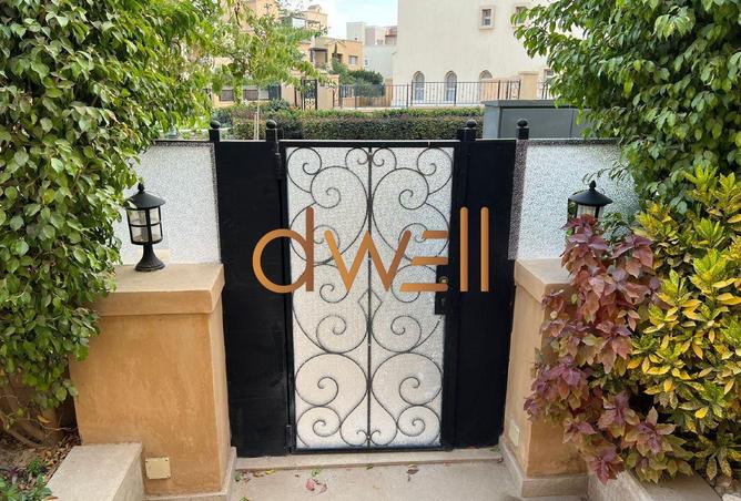 8240107 - Property Image 2