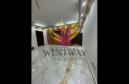 Apartment - 3 Bedrooms - 3 Bathrooms for rent in Beverly Hills Road - 17th District - Sheikh Zayed City - Giza