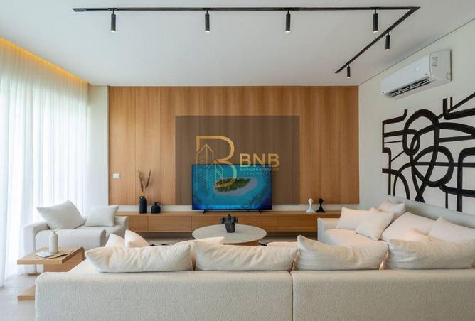 8163233 - Property Image 3