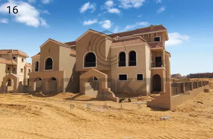 شقة - 3 غرف نوم - 3 حمامات للبيع في ايفى ريسيدنس - كمبوندات الشروق - مدينة الشروق - القاهرة