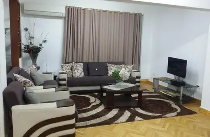 Apartment - 3 Bedrooms - 1 Bathroom for rent in Abdel Razek Al Sanhouri St. - 6th Zone - Nasr City - Cairo