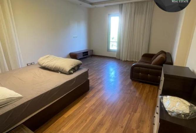 8064211 - Property Image 3