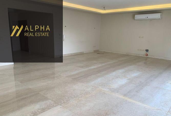 8128722 - Property Image 2