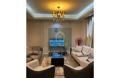 Apartment - 2 Bedrooms - 1 Bathroom for rent in El Rehab Extension - Al Rehab - New Cairo City - Cairo