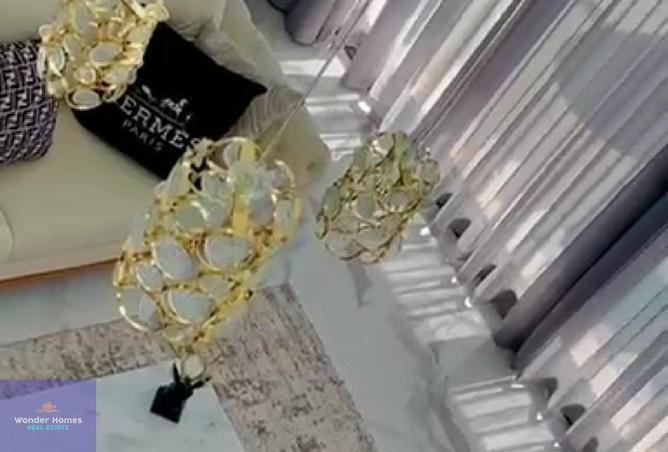 8022314 - Property Image 2