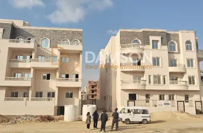Apartment - 3 Bedrooms - 3 Bathrooms for sale in Bait Alwatan - The 5th Settlement - New Cairo City - Cairo