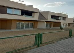 Twin House - 4 bedrooms - 5 bathrooms for للبيع in Upville - Cairo Alexandria Desert Road - 6 October City - Giza