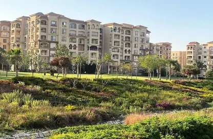 Apartment - 3 Bedrooms - 3 Bathrooms for sale in Madinaty - Cairo