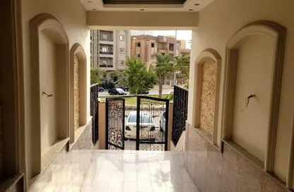 Apartment - 3 Bedrooms - 2 Bathrooms for sale in Al Mohandes Ahmed Kamal Hamdy St. - 16th District - Sheikh Zayed City - Giza