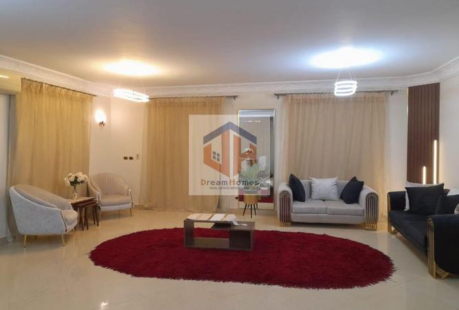 8042724 - Property Image 3