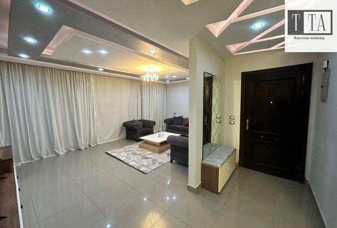 8370721 - Property Image 2