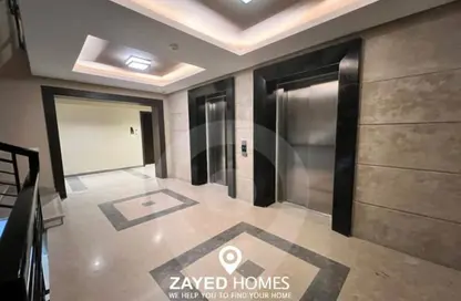 شقة - 3 غرف نوم - 3 حمامات للايجار في نيو جيزة - طريق مصر اسكندرية الصحراوي - مدينة 6 أكتوبر - الجيزة