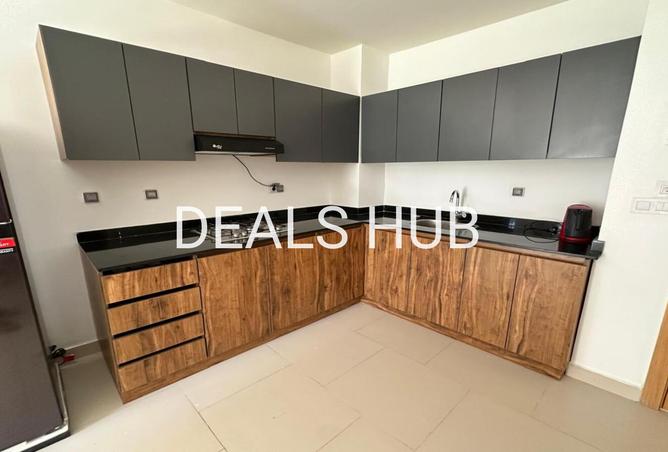 8039383 - Property Image 2