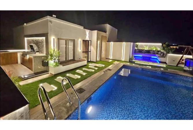 8125581 - Property Main Image