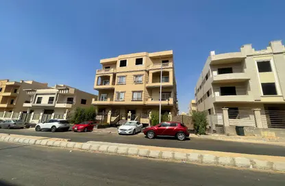 شقة - 3 غرف نوم - 3 حمامات للبيع في حى القرنفل - التجمع الخامس - مدينة القاهرة الجديدة - القاهرة
