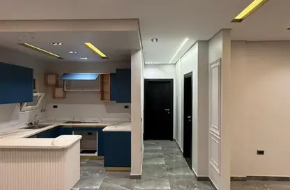 Apartment - 3 Bedrooms - 2 Bathrooms for sale in North Lotus - El Lotus - New Cairo City - Cairo