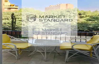 Apartment - 2 Bedrooms - 1 Bathroom for rent in Shafik Mansour St. - Zamalek - Cairo
