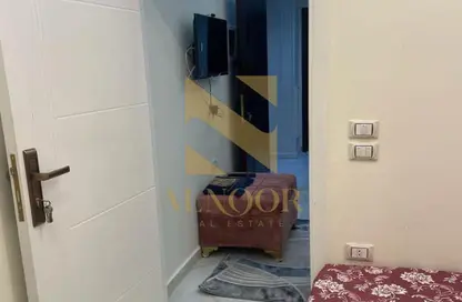 Apartment - 1 Bedroom - 1 Bathroom for rent in Al Mehwar Al Markazi - 7th District - 6 October City - Giza