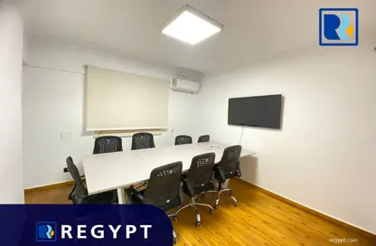 Office Space - Studio - 5 Bathrooms for rent in Degla Square - Degla - Hay El Maadi - Cairo