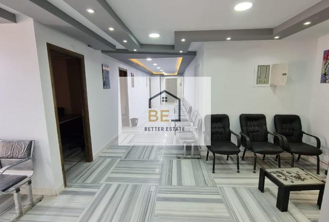 8193098 - Property Image 3